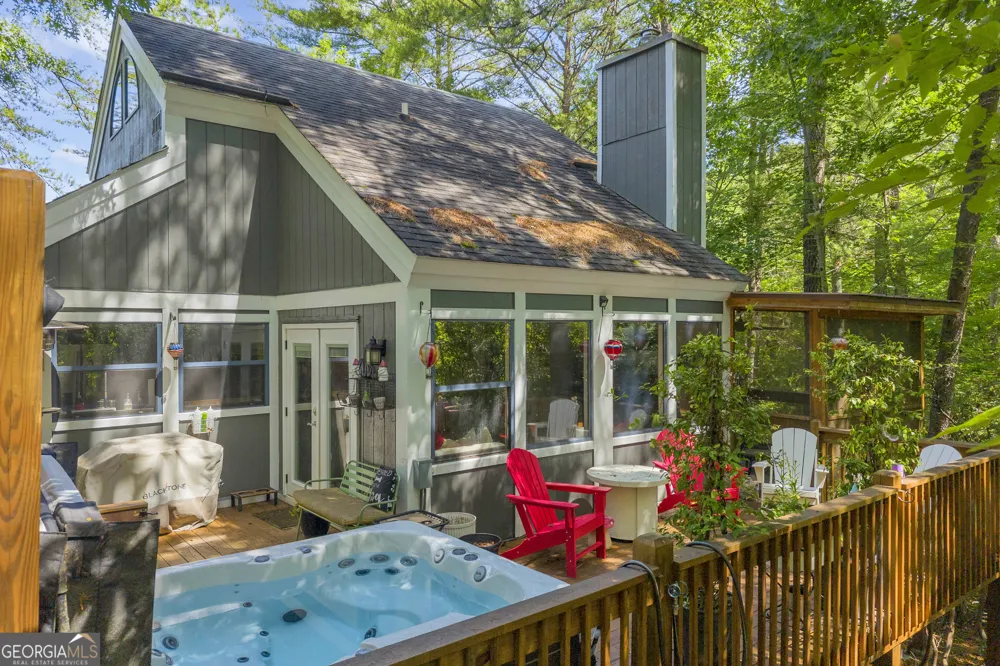 65 Vienna Ring Helen, GA 30545