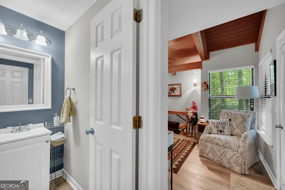 65 Vienna Ring Helen, GA 30545