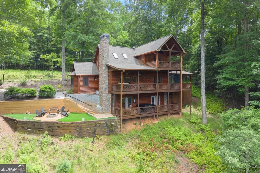 98 Aries LN Blue Ridge, GA 30513