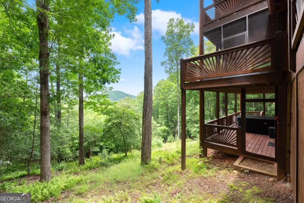 98 Aries LN Blue Ridge, GA 30513