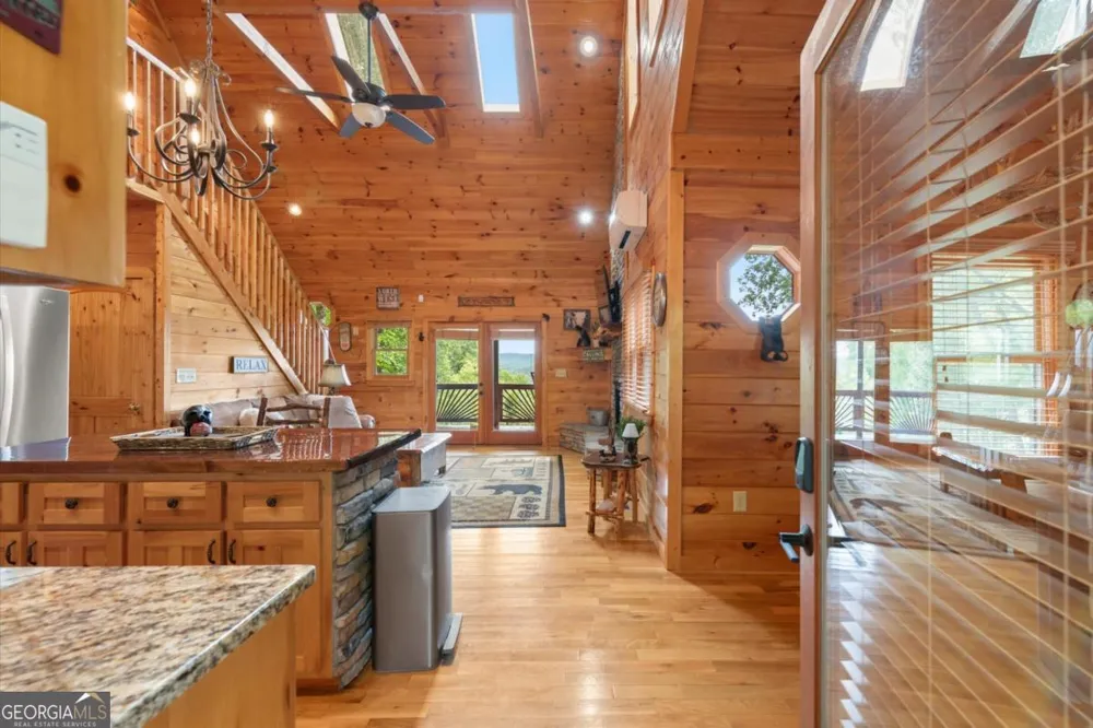 98 Aries LN Blue Ridge, GA 30513