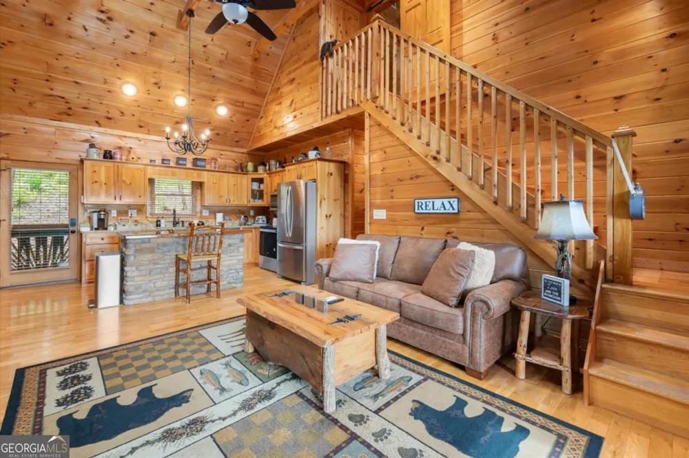 98 Aries LN Blue Ridge, GA 30513