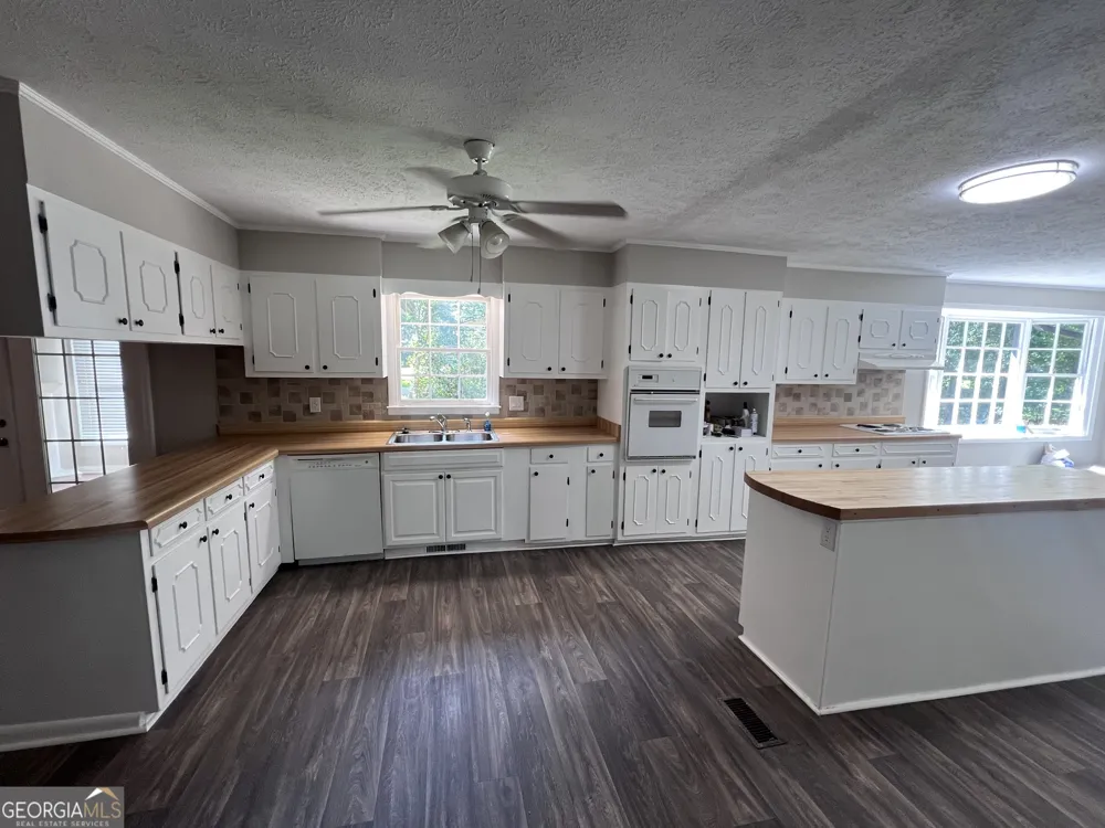 1727 Briarcliff RD Milledgeville, GA 31061