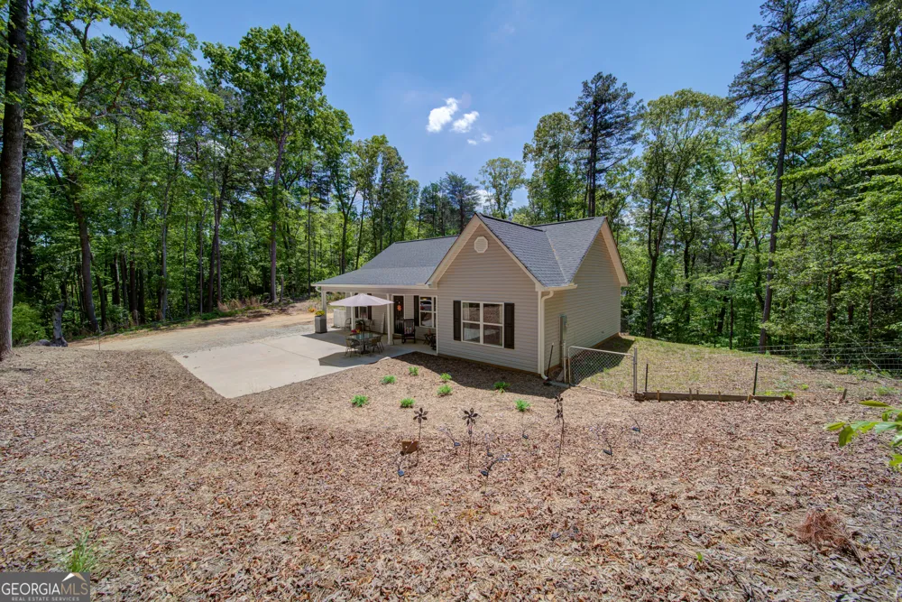 2182 Ben Higgins RD Dahlonega, GA 30533