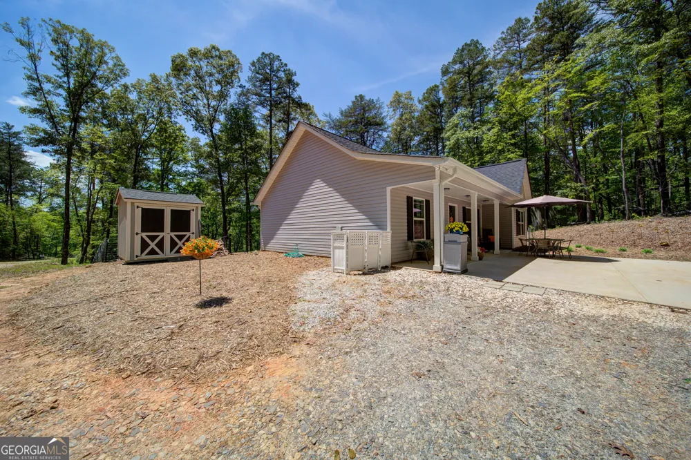 2182 Ben Higgins RD Dahlonega, GA 30533