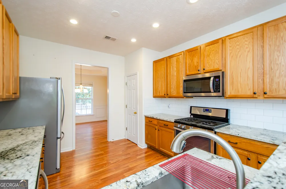 926 Mill Creek AVE Canton, GA 30115