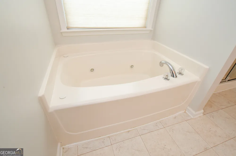 926 Mill Creek AVE Canton, GA 30115