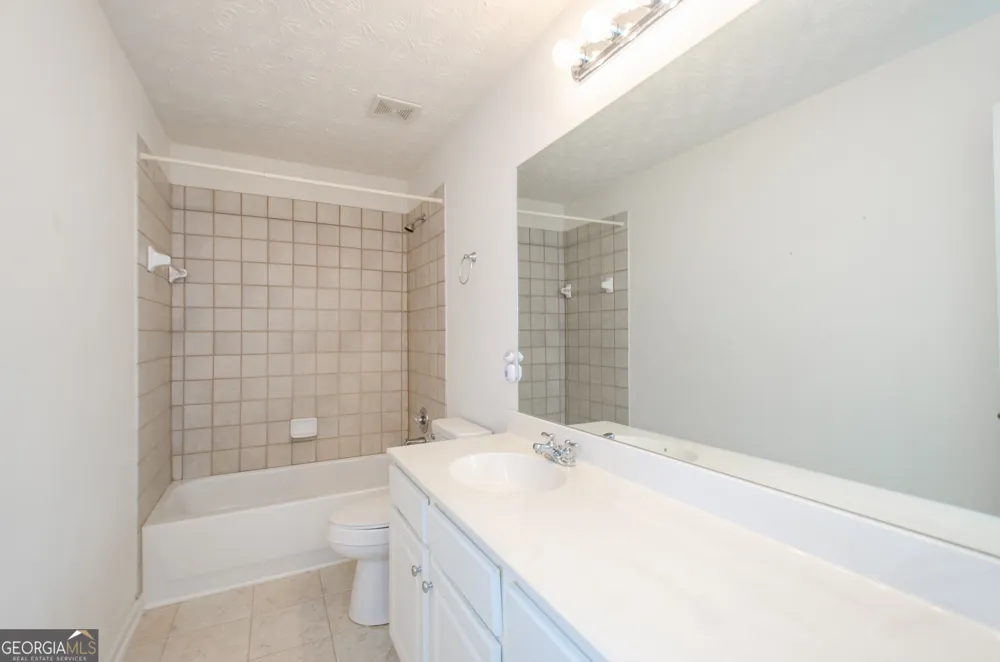 926 Mill Creek AVE Canton, GA 30115
