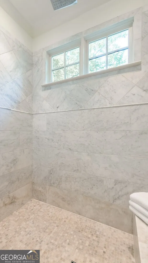 723 Glenairy CT Sandy Springs, GA 30328