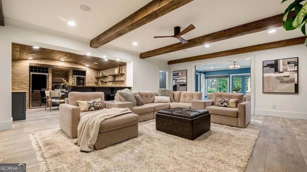 723 Glenairy CT Sandy Springs, GA 30328