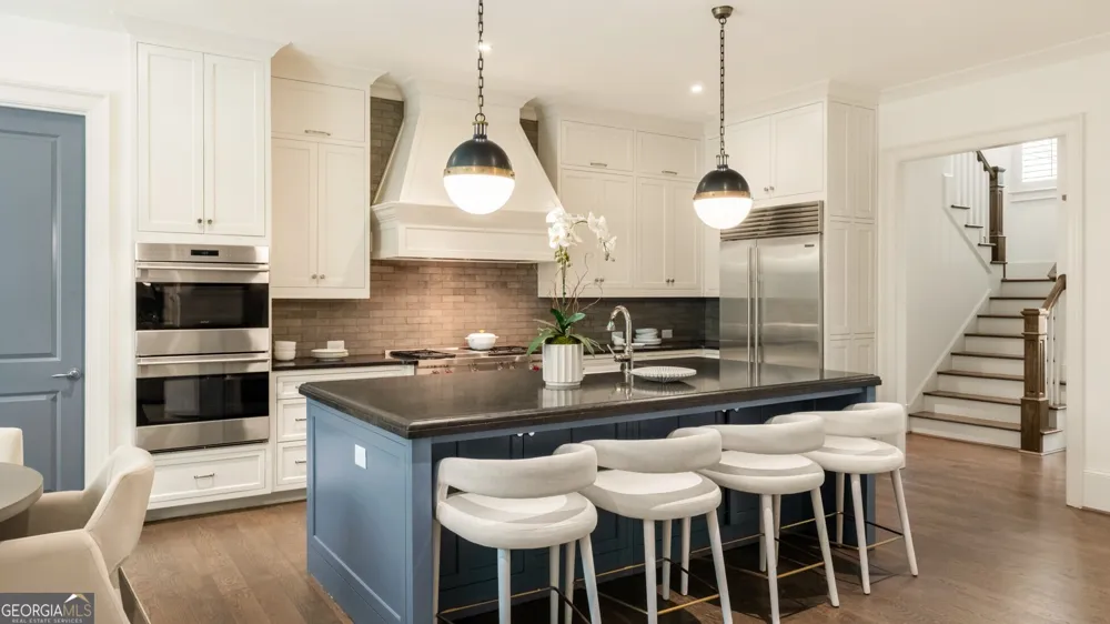 723 Glenairy CT Sandy Springs, GA 30328