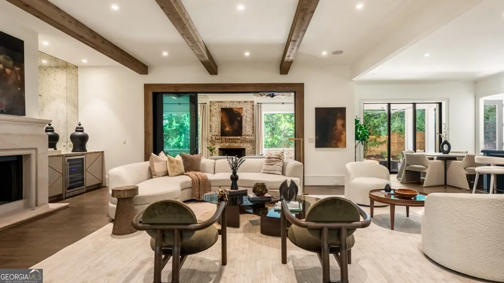 723 Glenairy CT Sandy Springs, GA 30328