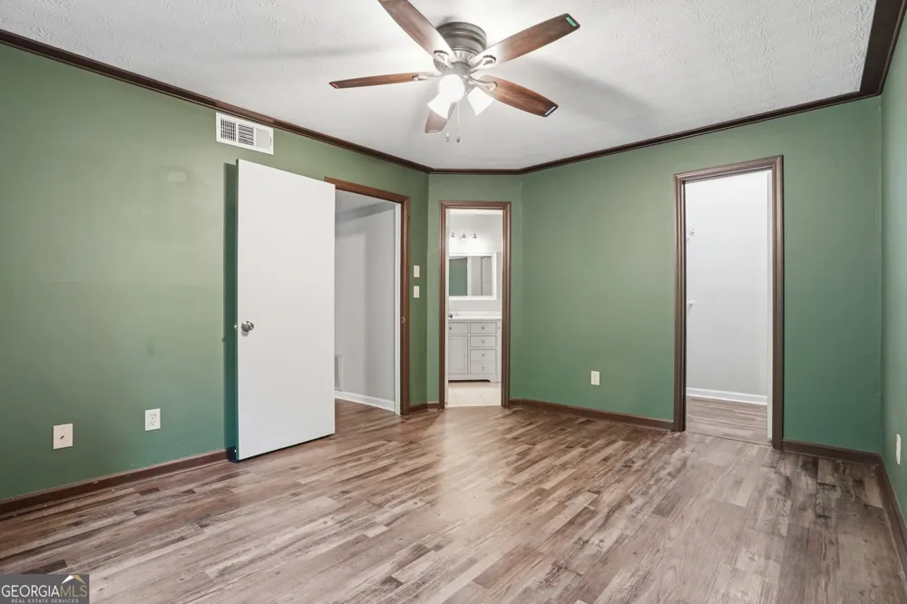 704 Glenleaf DR Peachtree Corners, GA 30092