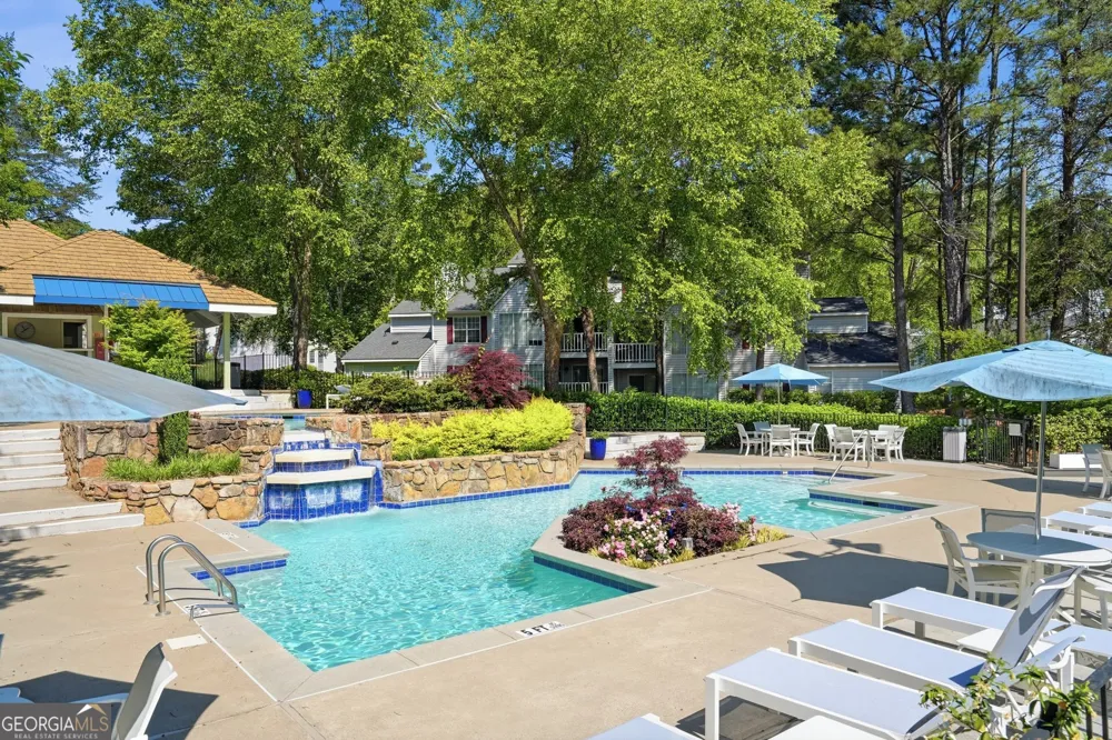 704 Glenleaf DR Peachtree Corners, GA 30092