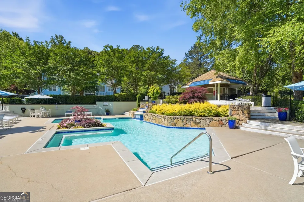 704 Glenleaf DR Peachtree Corners, GA 30092