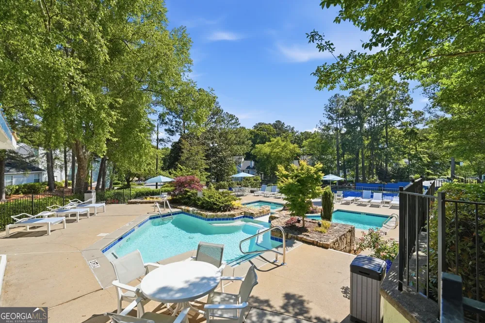 704 Glenleaf DR Peachtree Corners, GA 30092