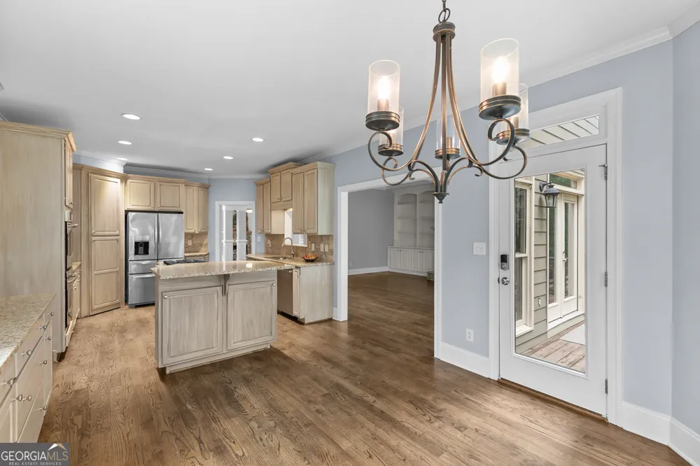 302 Beech Tree HOLW Sugar Hill, GA 30518