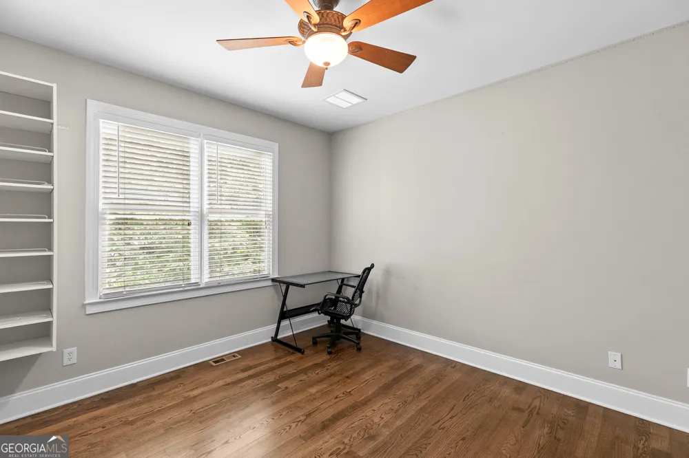 302 Beech Tree HOLW Sugar Hill, GA 30518