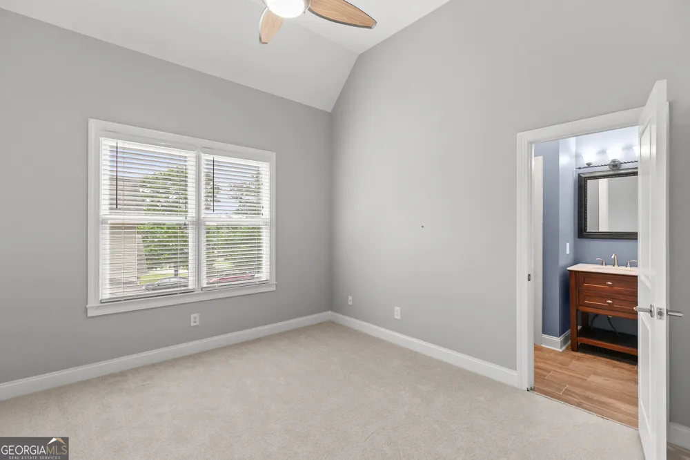 302 Beech Tree HOLW Sugar Hill, GA 30518