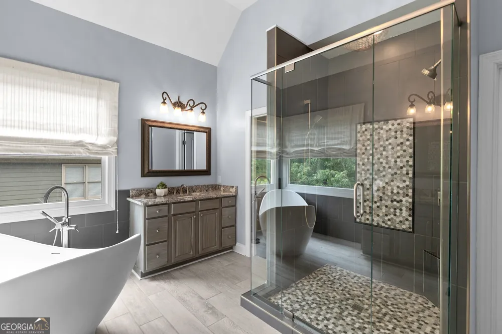 302 Beech Tree HOLW Sugar Hill, GA 30518