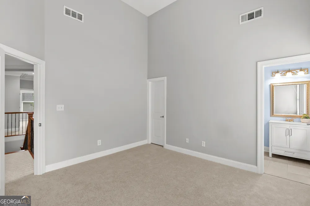 302 Beech Tree HOLW Sugar Hill, GA 30518