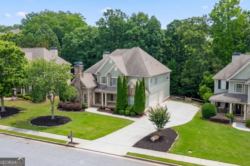 302 Beech Tree HOLW Sugar Hill, GA 30518