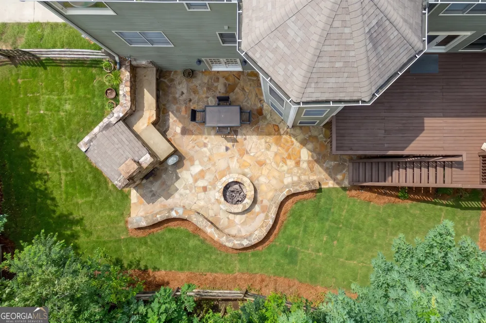 302 Beech Tree HOLW Sugar Hill, GA 30518
