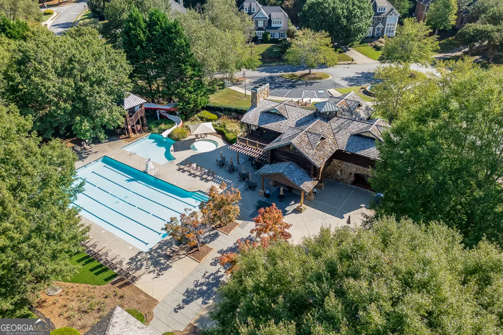302 Beech Tree HOLW Sugar Hill, GA 30518