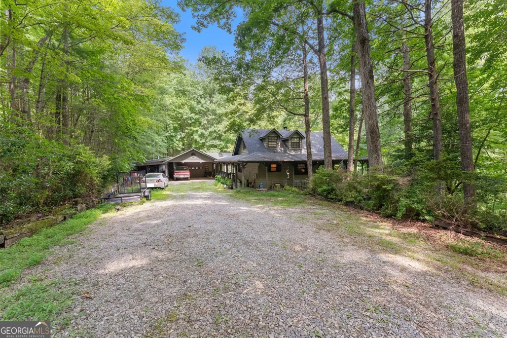 218 Hester Gap RD Cleveland, GA 30528