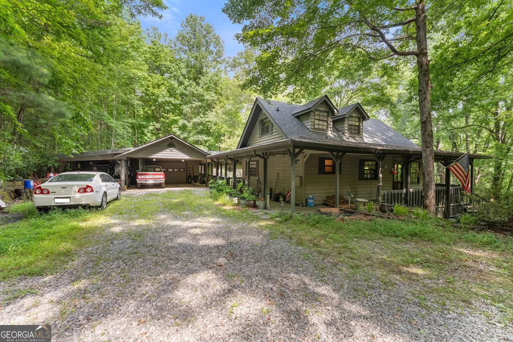 218 Hester Gap RD Cleveland, GA 30528