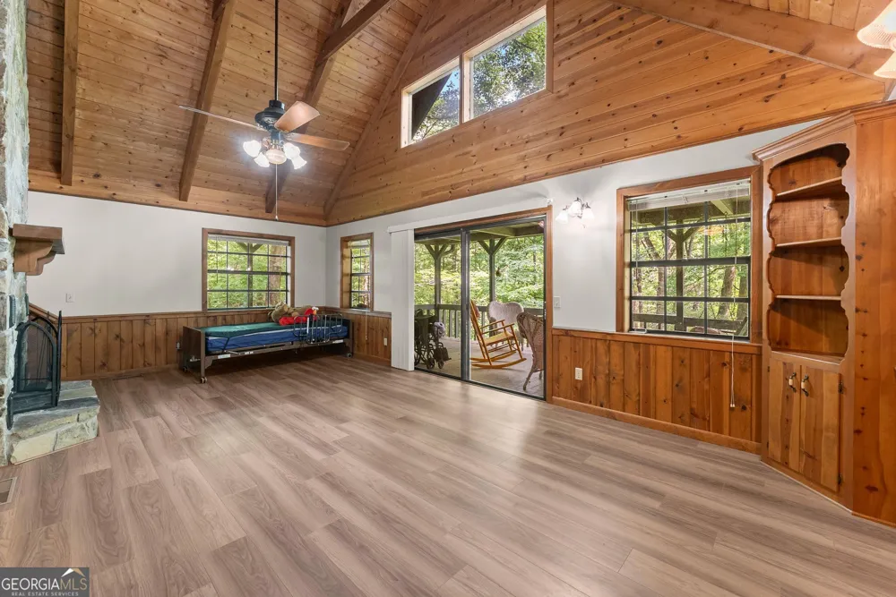 218 Hester Gap RD Cleveland, GA 30528