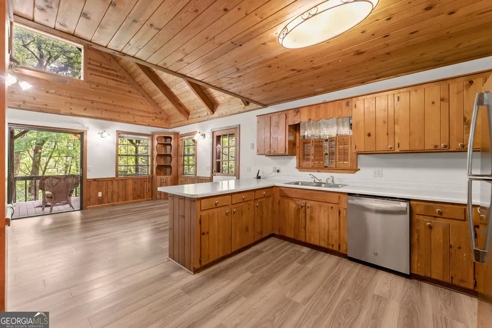 218 Hester Gap RD Cleveland, GA 30528