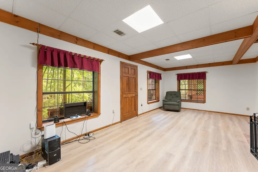 218 Hester Gap RD Cleveland, GA 30528