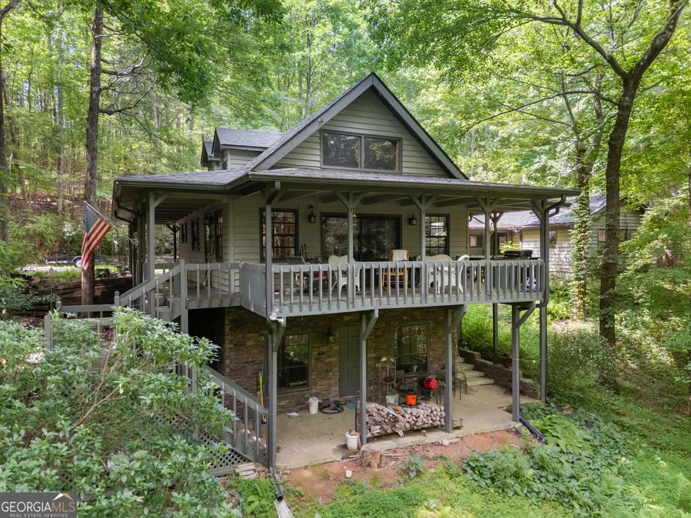 218 Hester Gap RD Cleveland, GA 30528