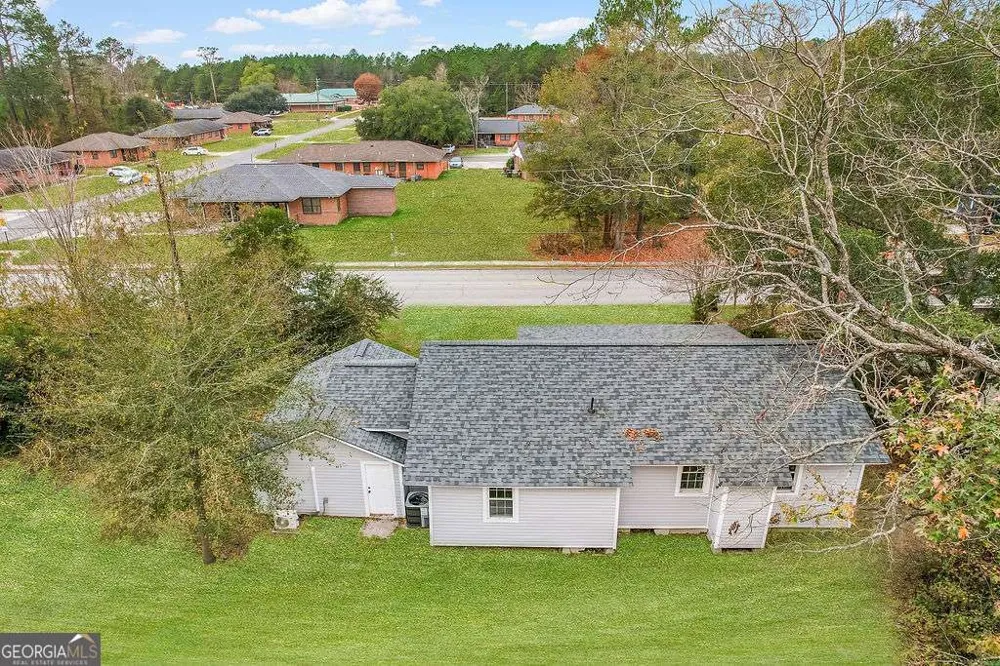 373 S Main ST Pembroke, GA 31321
