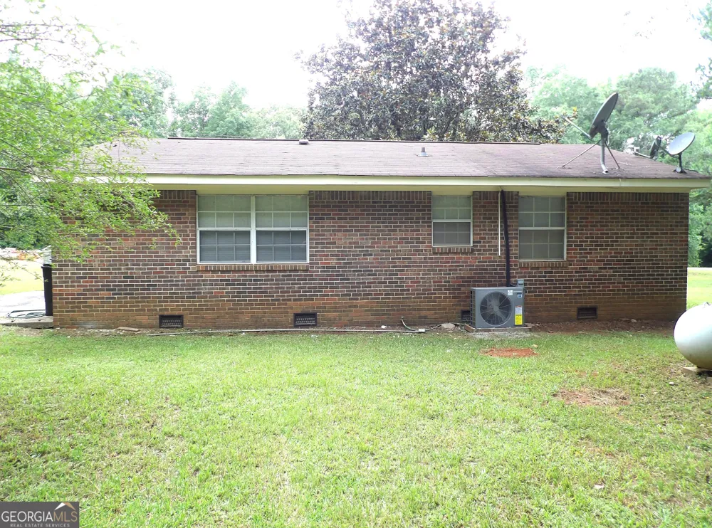 1903 Futral RD Griffin, GA 30224