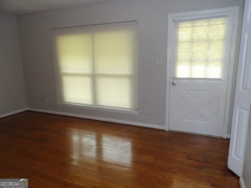 1903 Futral RD Griffin, GA 30224
