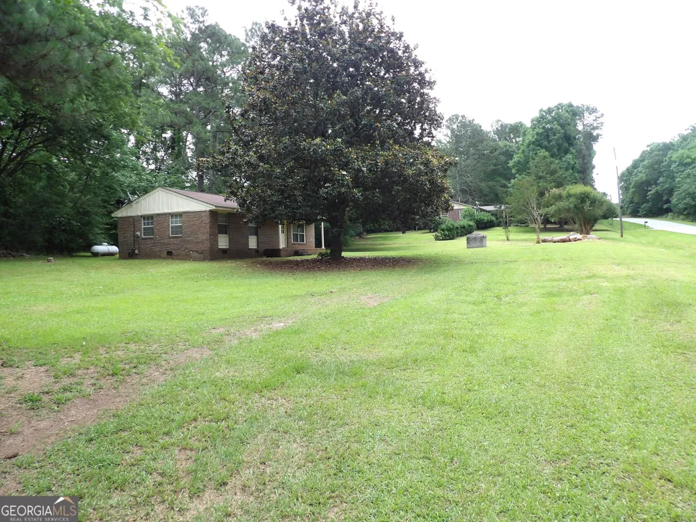 1903 Futral RD Griffin, GA 30224