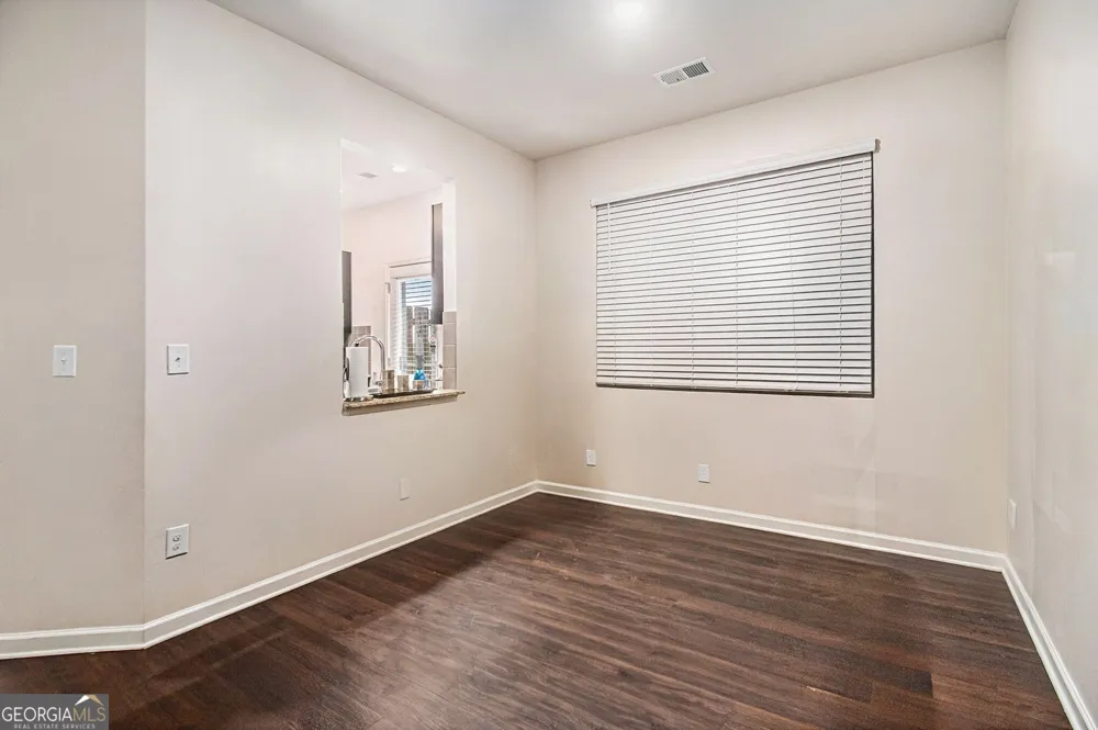 5642 Union Pointe DR Union City, GA 30291
