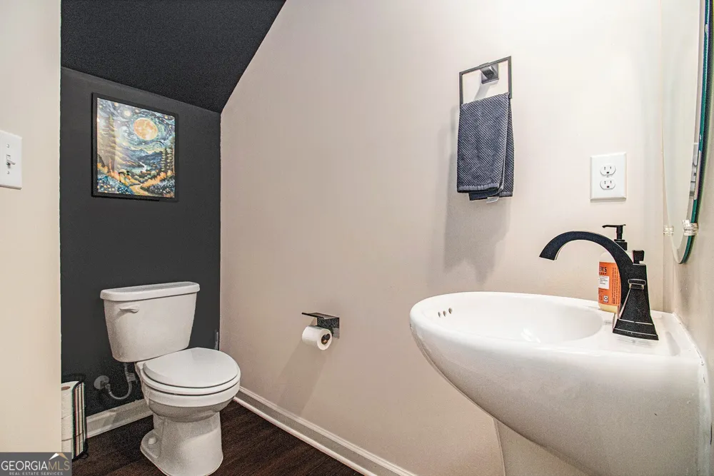 5642 Union Pointe DR Union City, GA 30291