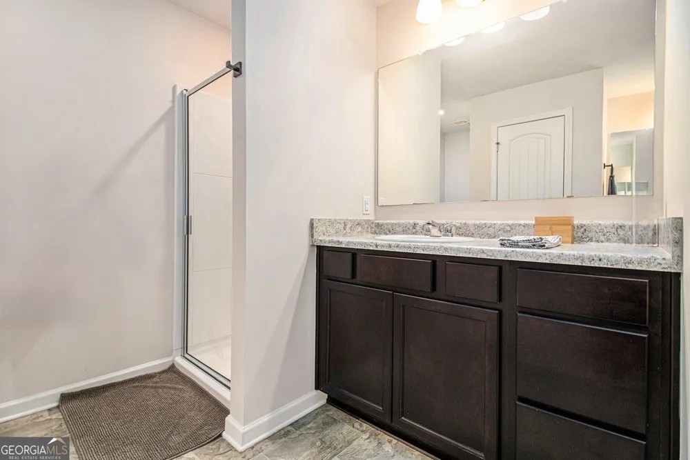 5642 Union Pointe DR Union City, GA 30291