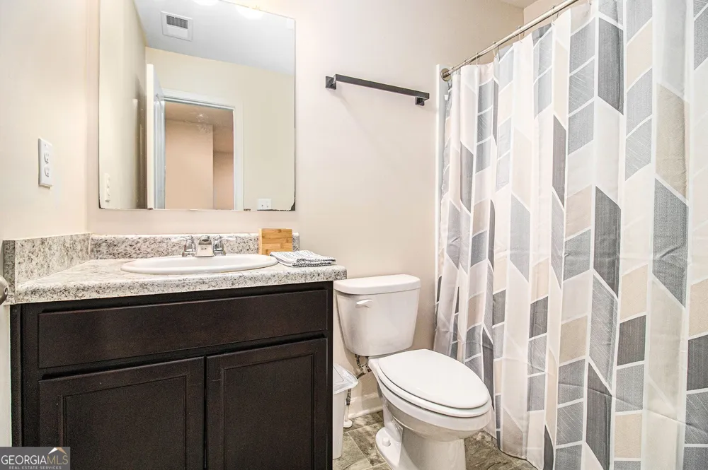 5642 Union Pointe DR Union City, GA 30291