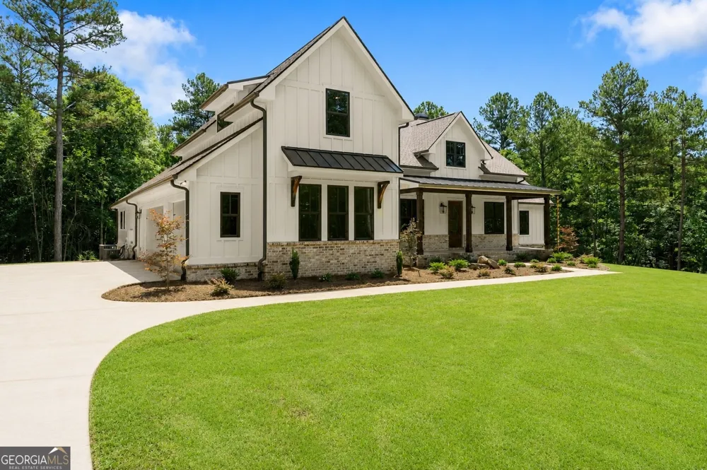 305 Harmony Gates DR Commerce, GA 30530