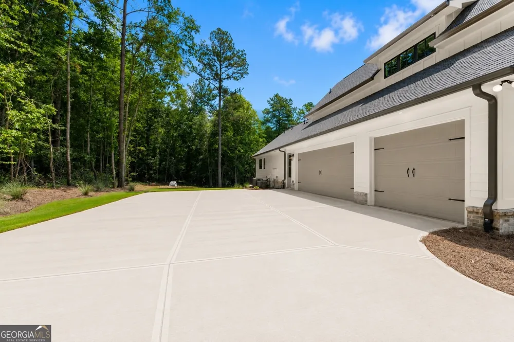 305 Harmony Gates DR Commerce, GA 30530