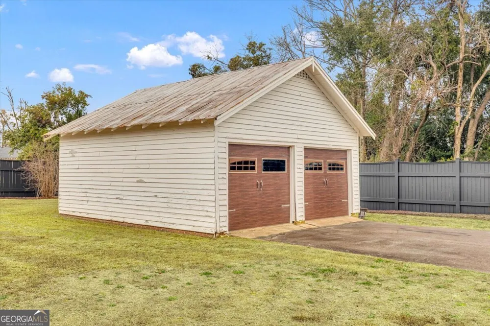 416 W Church ST Swainsboro, GA 30401