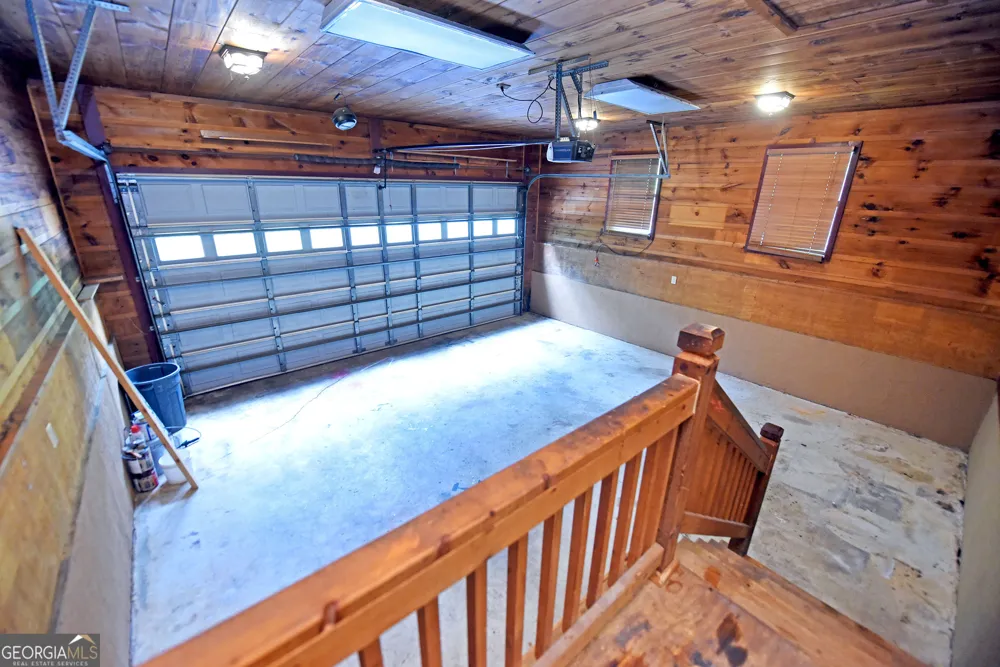 3857 Gumlog RD Young Harris, GA 30582