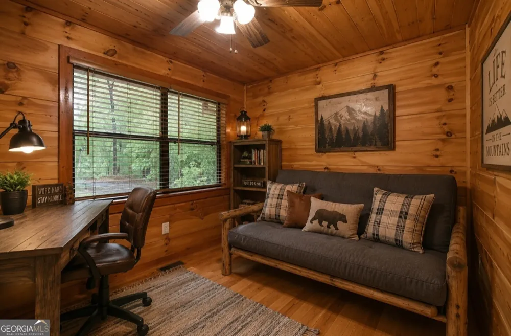 3857 Gumlog RD Young Harris, GA 30582
