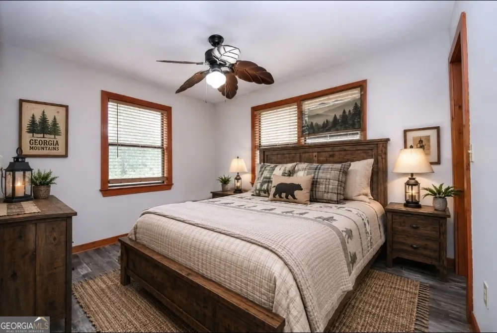 3857 Gumlog RD Young Harris, GA 30582