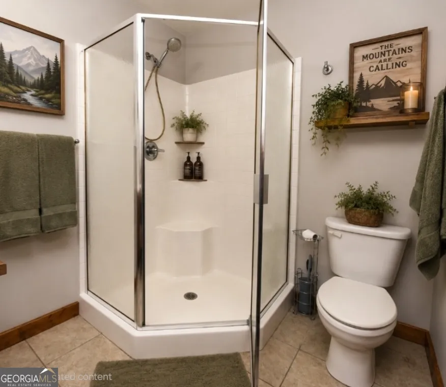 3857 Gumlog RD Young Harris, GA 30582