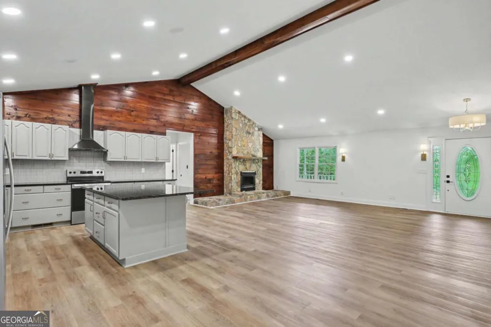 2421 Settlers RDG Hiawassee, GA 30546